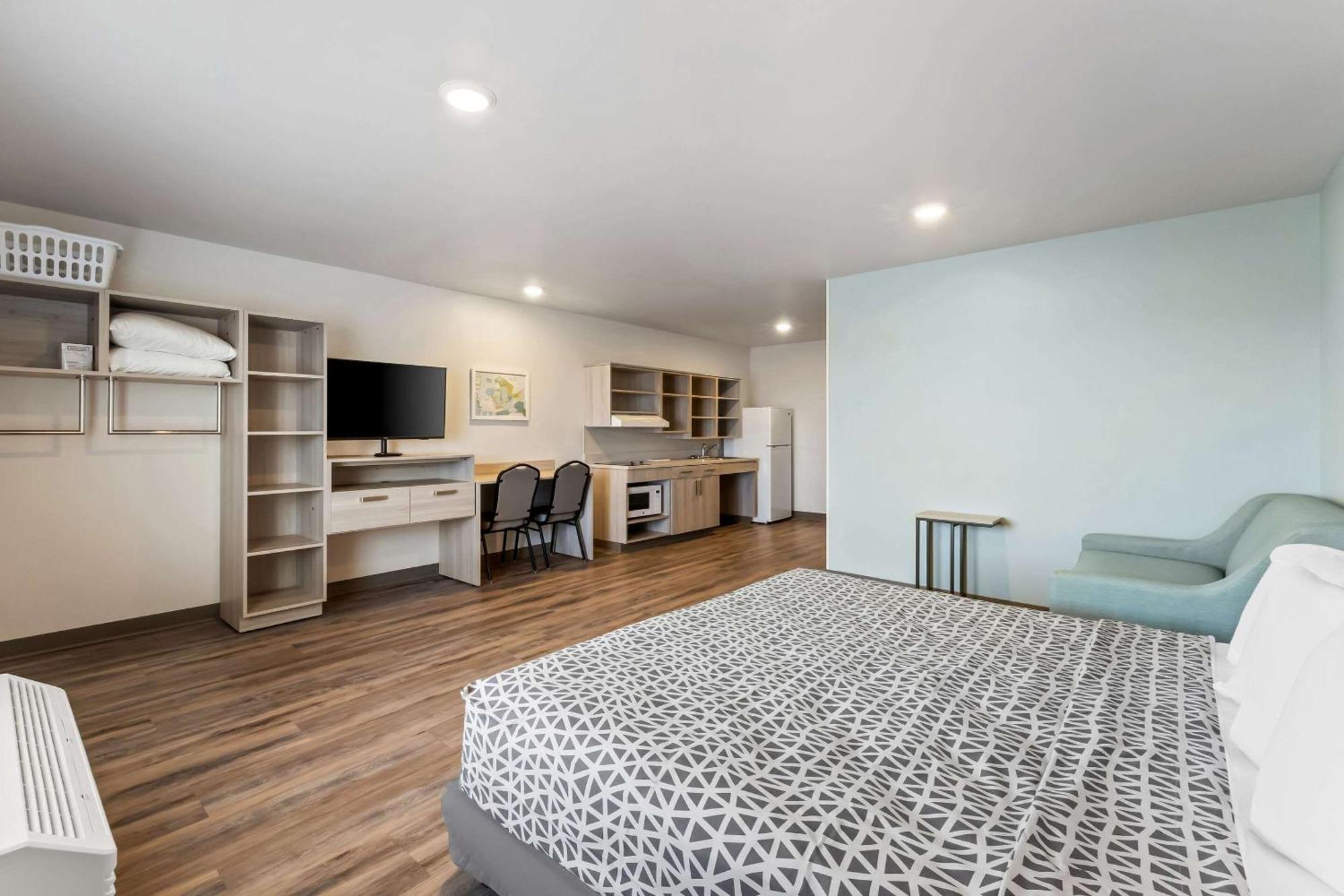 Woodspring Suites Easton Nazareth Exteriör bild