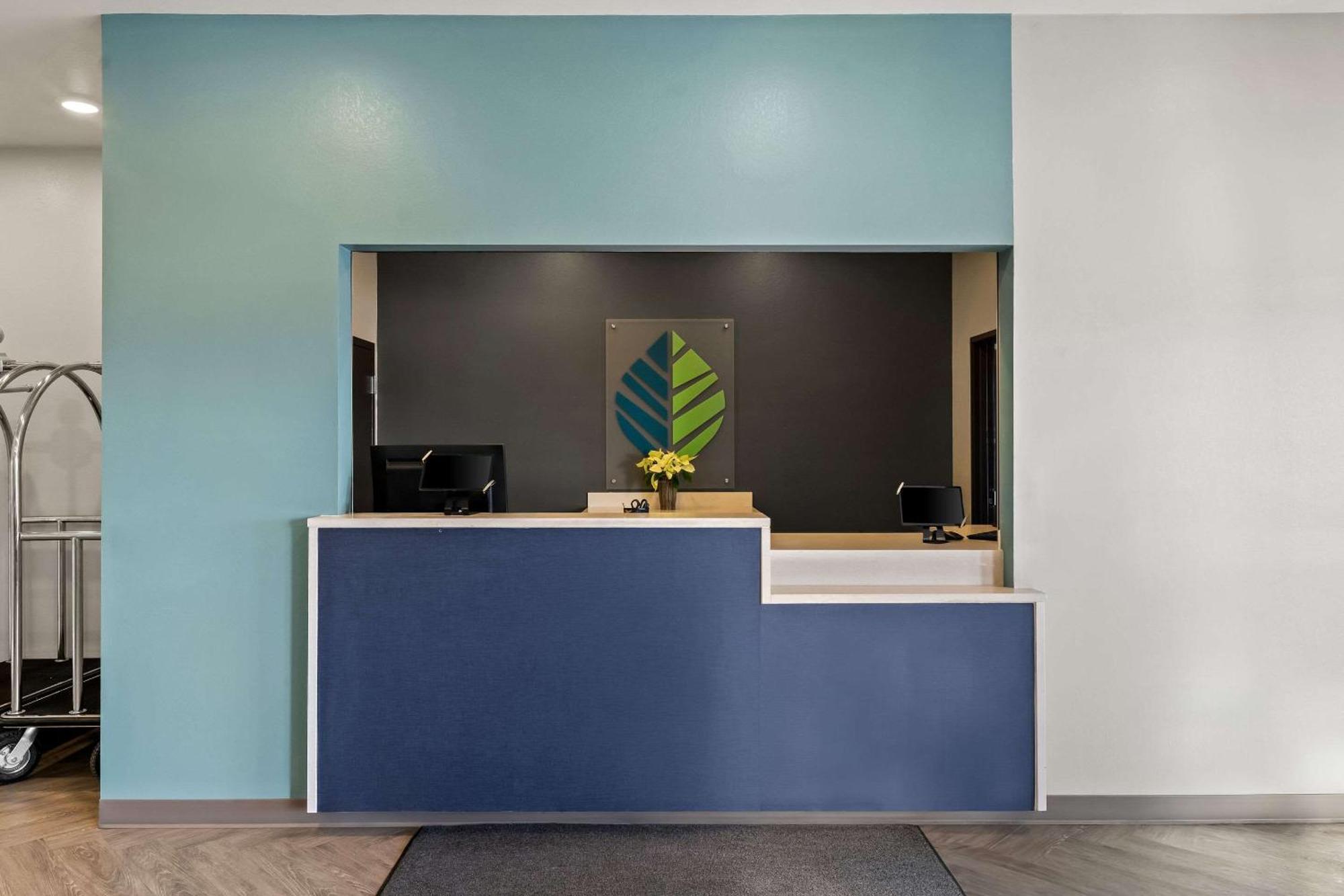 Woodspring Suites Easton Nazareth Exteriör bild